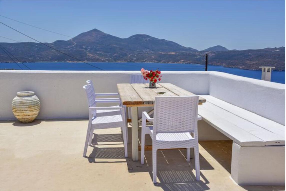 Traditional Cycladic House Tripiti Exterior photo